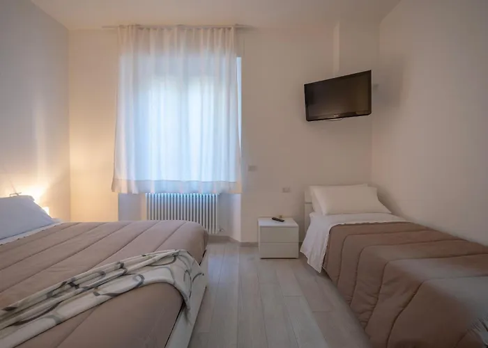 Vailati 8 - Ampio Bilocale & Giardino - Italywego Appartement *