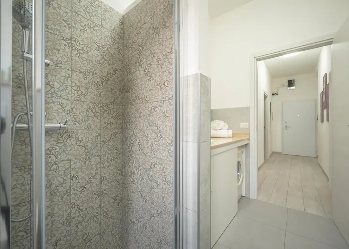 Vailati 8 - Ampio Bilocale & Giardino - Italywego Appartement