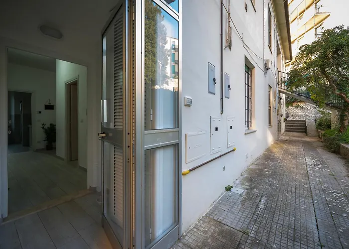 Vailati 8 - Ampio Bilocale & Giardino - Italywego *