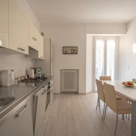 Apartment Vailati 8 - Ampio Bilocale & Giardino - Italywego *